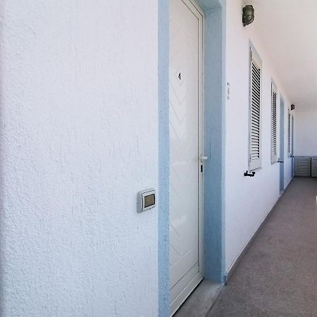 Residence Levante ซานตา เตเรซา กัลลูรา ภายนอก รูปภาพ